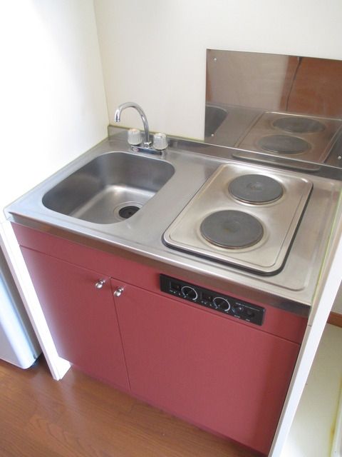 キッチン　★二口電気コンロ設置済のシステムキッチンです★