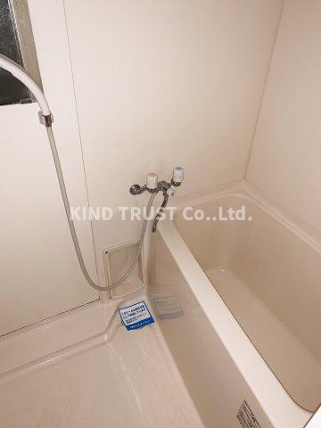 バス・シャワールーム　お風呂です