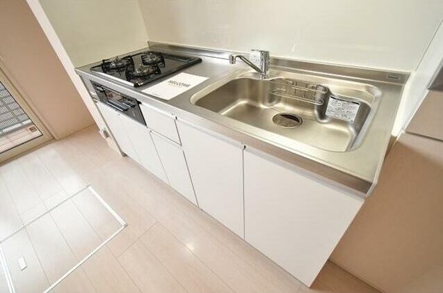 キッチン　3口ガスコンロのキッチンです。