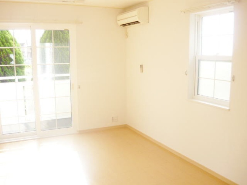 居室・リビング　図面と現状に相違がある場合には現状を優先