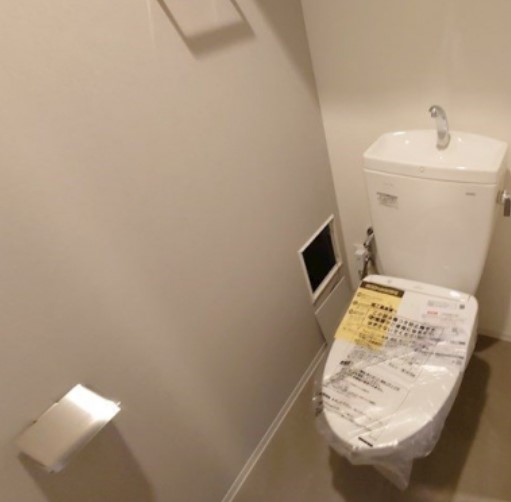 トイレ　別部屋参考写真