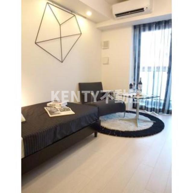 その他部屋・スペース　広くて明るい寝室