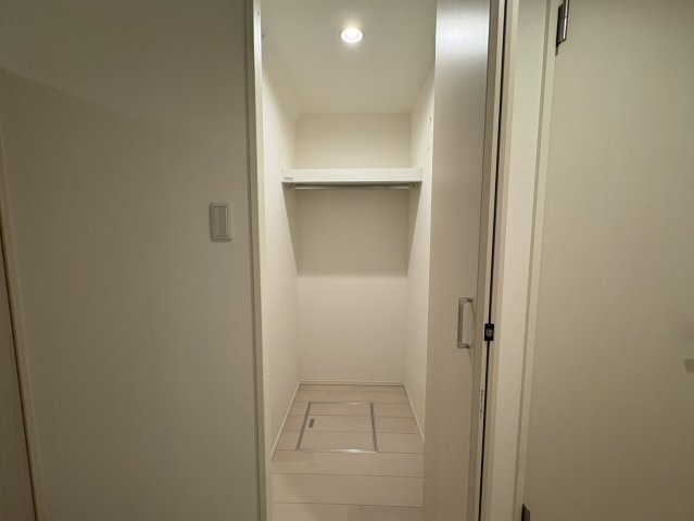 収納　メゾンド琥珀