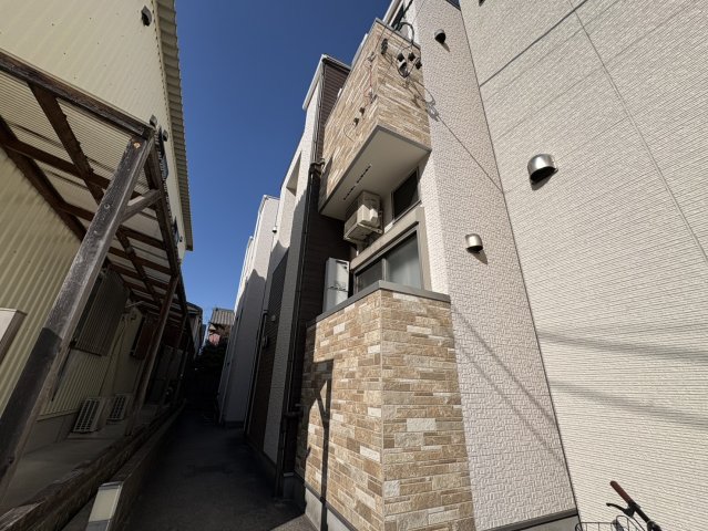 建物外観　メゾンド琥珀