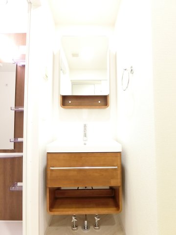 洗面設備　詳細は、RISUMO江坂本店→06-6155-7137まで♪