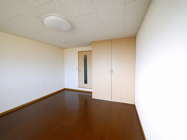 居室・リビング　明るい洋室です。