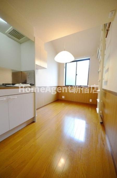 居室・リビング　同仕様写真