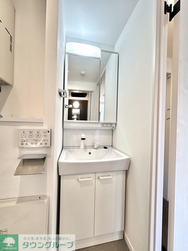 洗面設備　お部屋探しは株式会社　タウンハウジング　までお気軽にお問合…