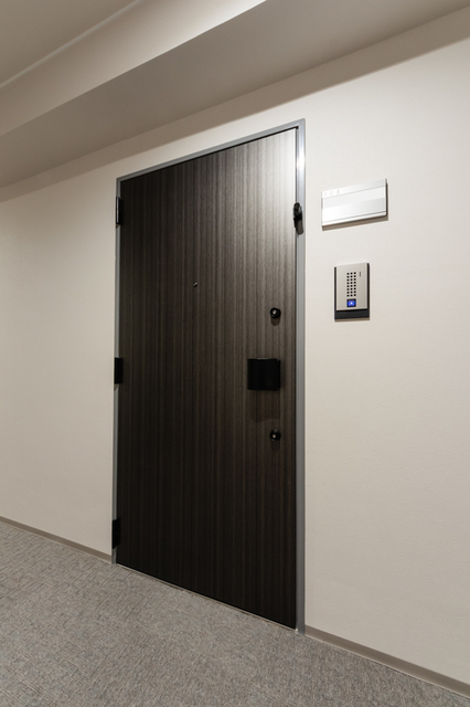 玄関　※写真は同タイプ住戸です。