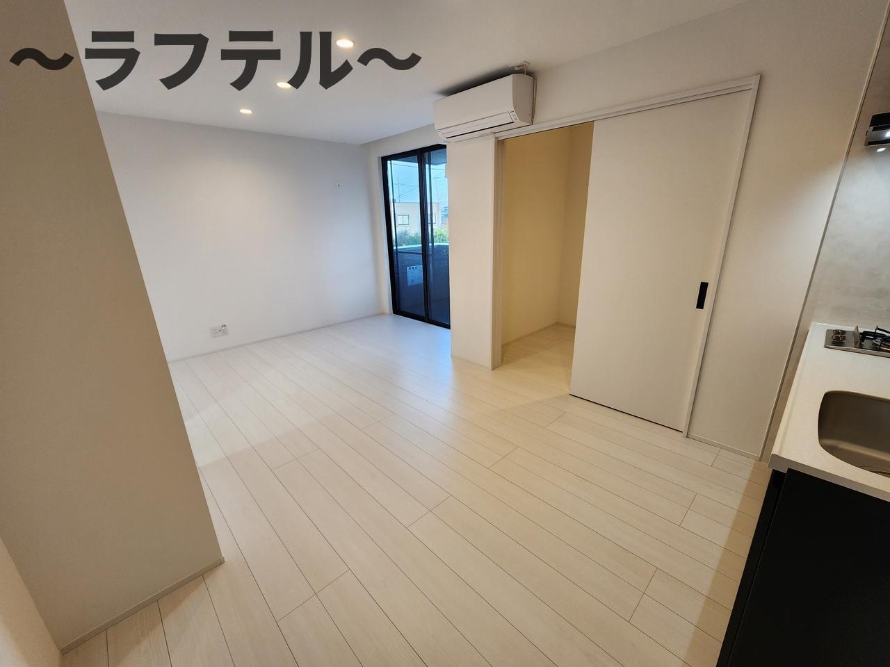 居室・リビング　同メーカー施工　別部屋イメージ写真