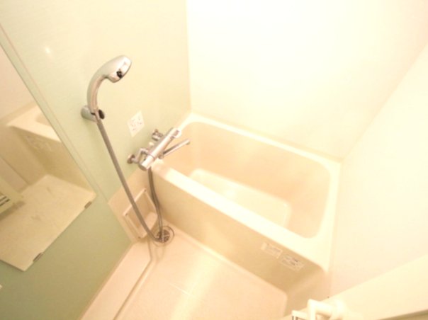 バス・シャワールーム　風呂