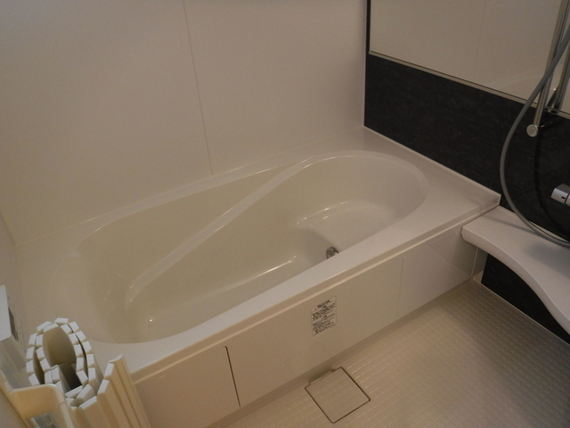 バス・シャワールーム　一坪風呂