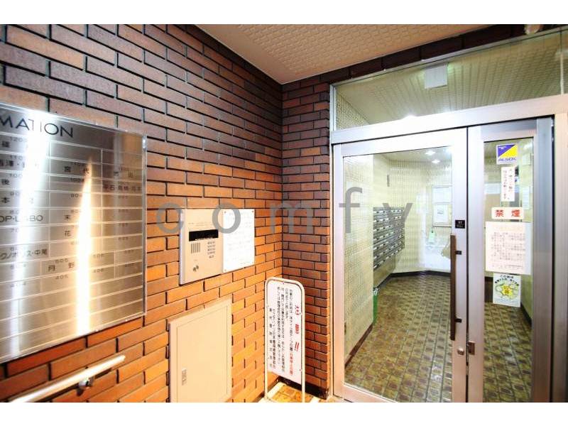 エントランス　オートロック付エントランス