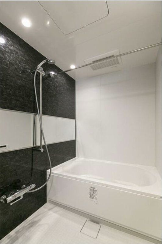 バス・シャワールーム　バス