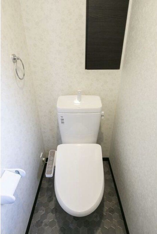 トイレ　トイレ