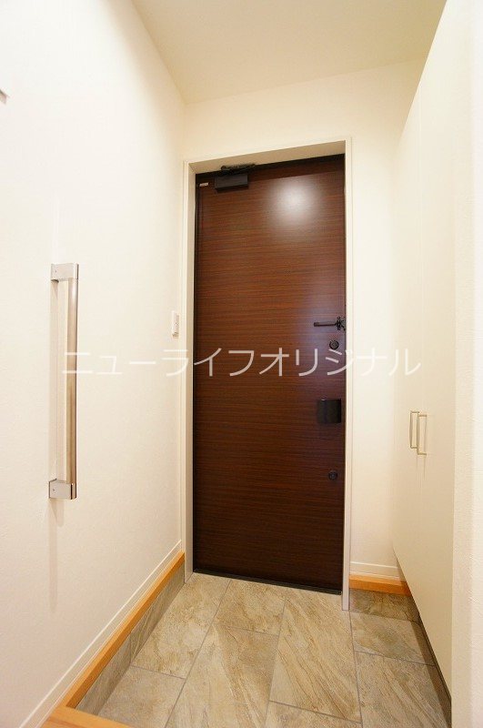 玄関　シューズBOX付きで玄関を綺麗に使えます。