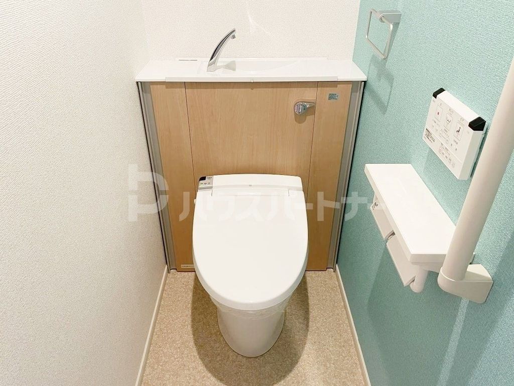 トイレ　トイレ