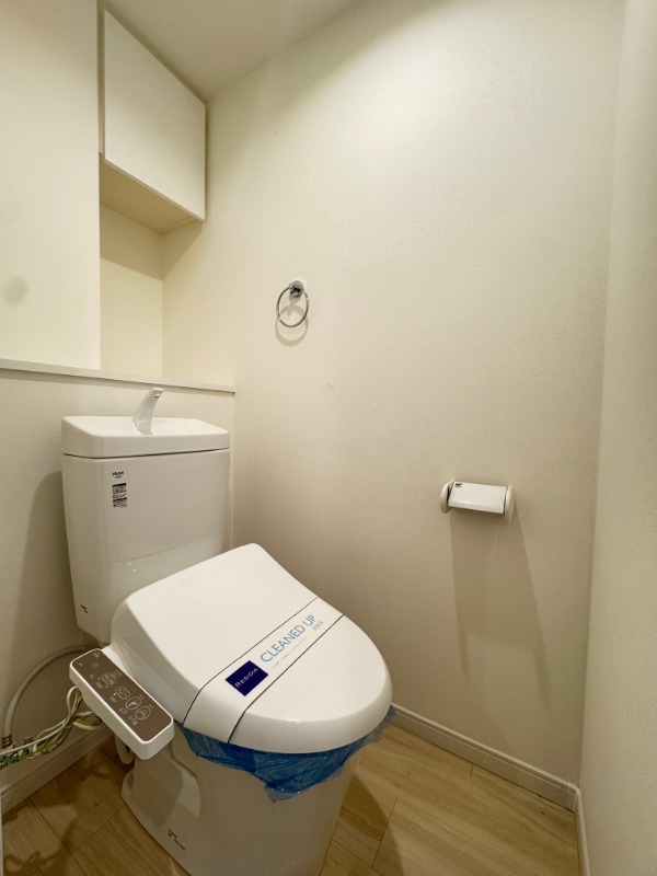 トイレ　※別部屋参考写真