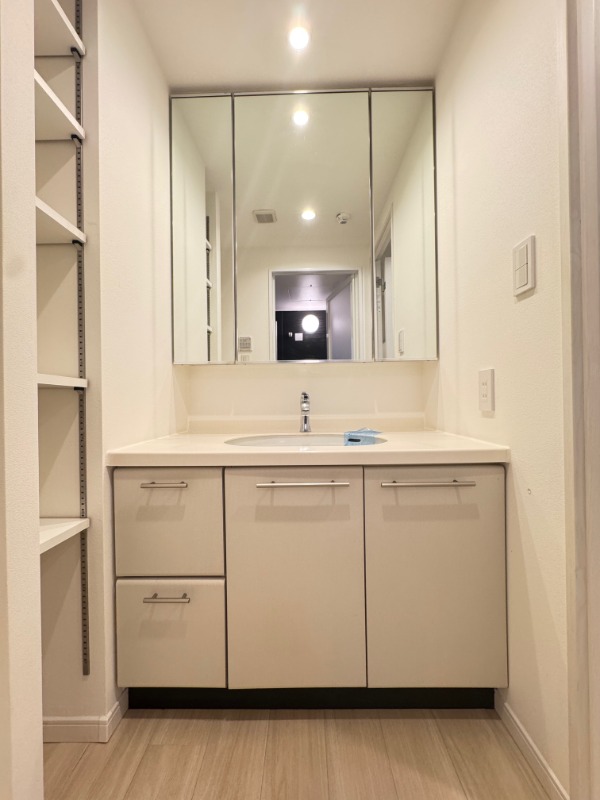 洗面設備　※別部屋参考写真