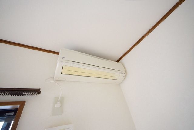 その他　★エアコン★