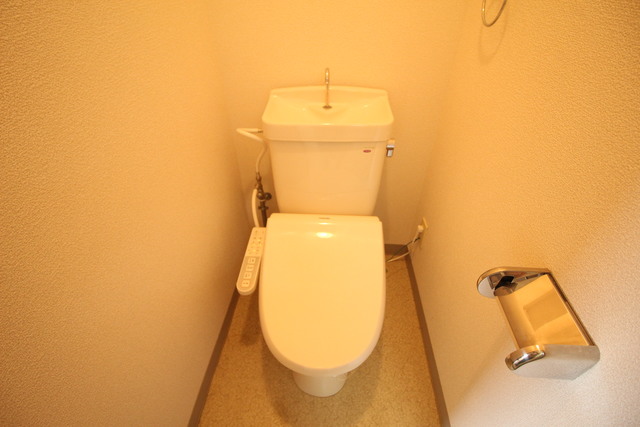 トイレ　同タイプ別室参考写真※現状優先