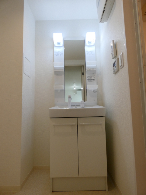 洗面設備　同一タイプ※備品除く