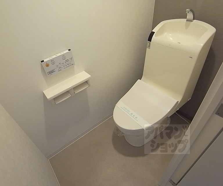 トイレ　ウォシュレット装備