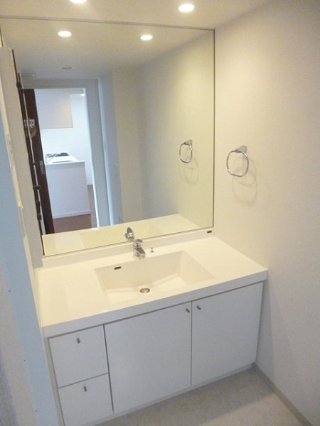 洗面設備　洗面化粧台