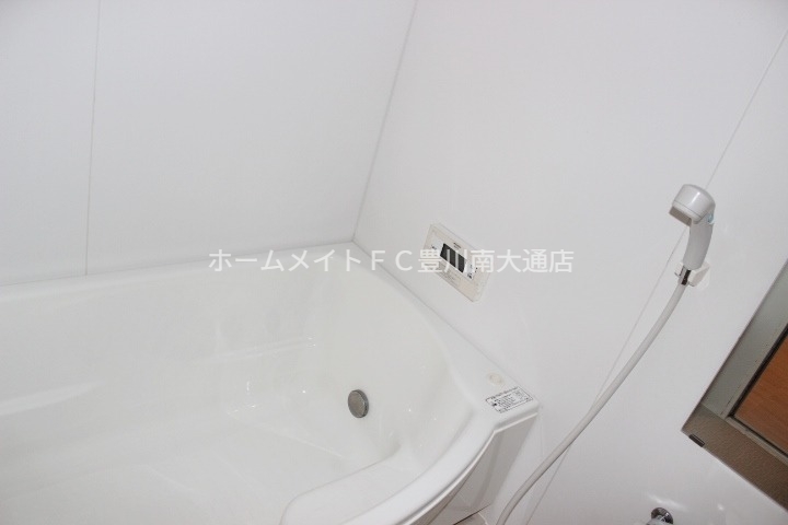 バス・シャワールーム　同型別部屋写真