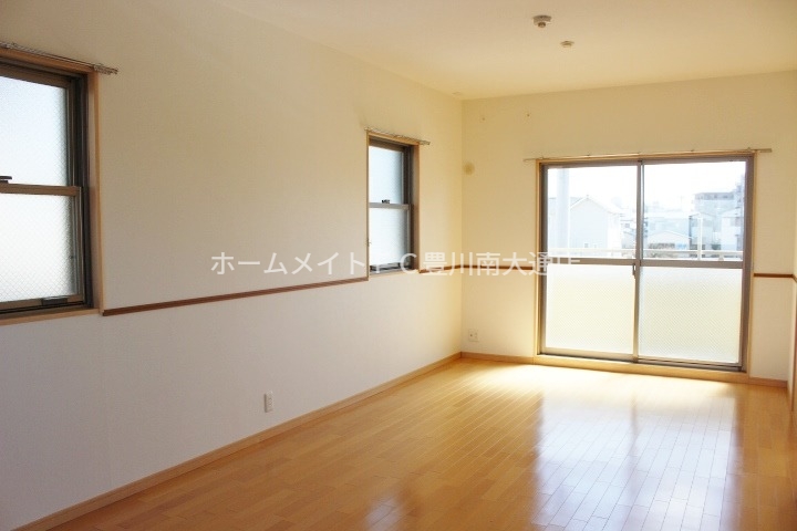 居室・リビング　同型別部屋写真