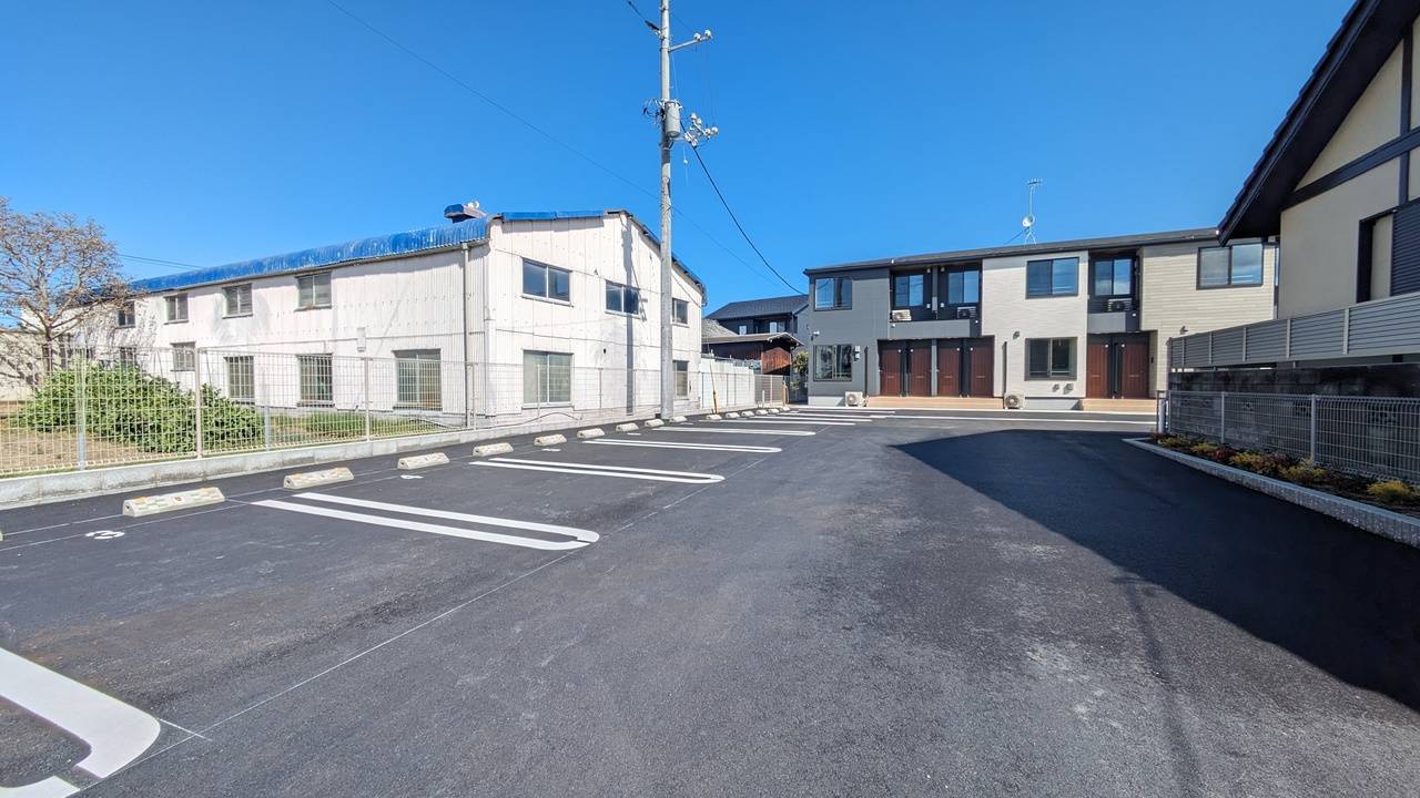 駐車場　駐車場