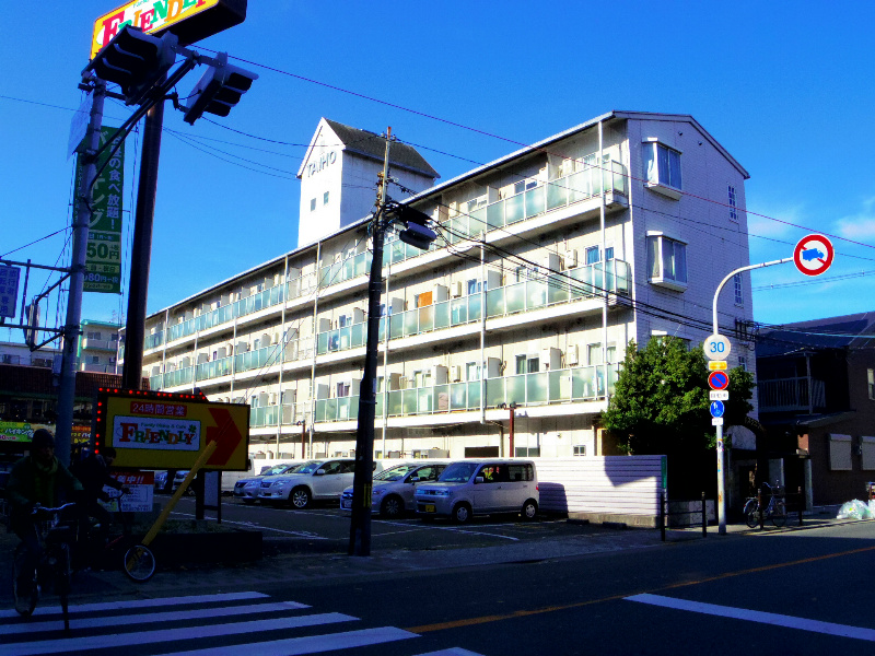 建物外観　綺麗な外観