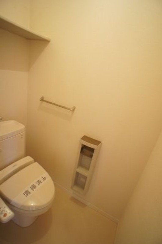 トイレ　図面と現状に相違がある場合には現状を優先