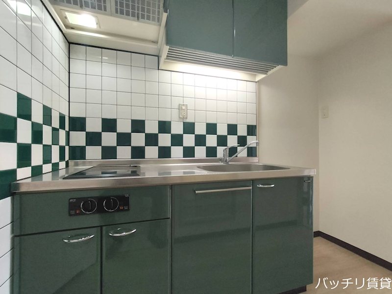 キッチン　※同型タイプ写真の為、現状優先。初期費用分割可能