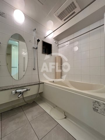 バス・シャワールーム　リベール谷町　浴室