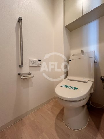 トイレ　リベール谷町　トイレ