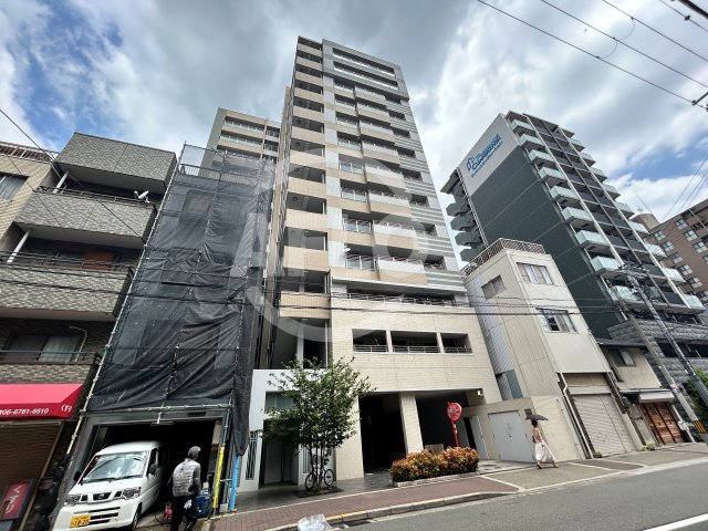 建物外観　リベール谷町　外観