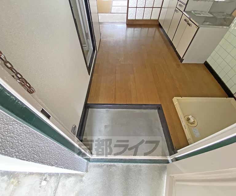 玄関　玄関です。