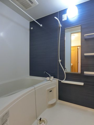 バス・シャワールーム　208の写真（間取反転タイプ：イメージ）