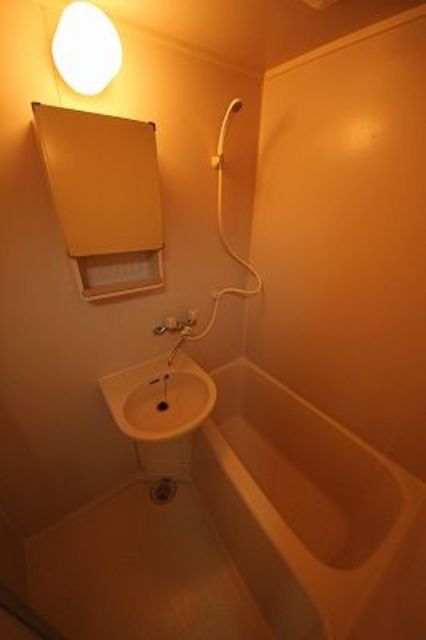 バス・シャワールーム　浴室