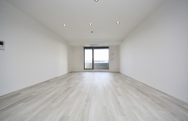 居室・リビング　内観1