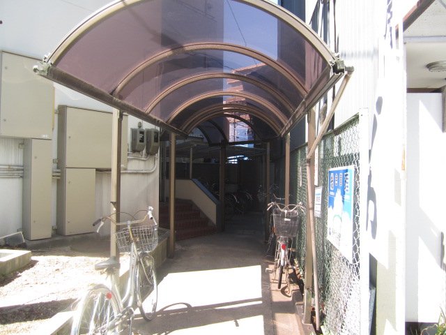 エントランス　第一下林ビル