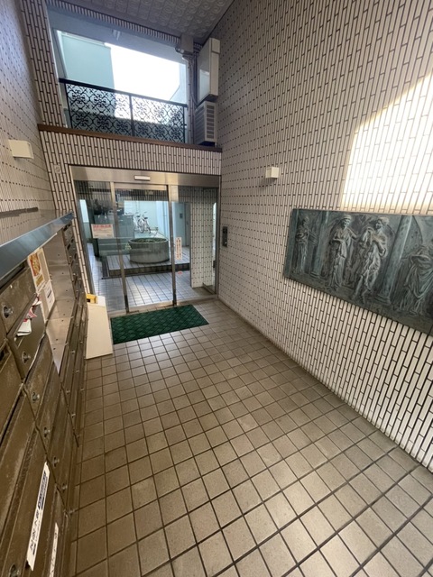 エントランス　エントランス