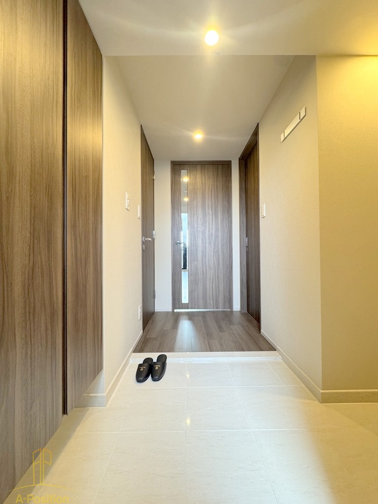 玄関　ザ・パークハビオ都島フロント