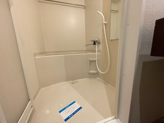 バス・シャワールーム　イメージとして他号室の部屋写真を表示しています