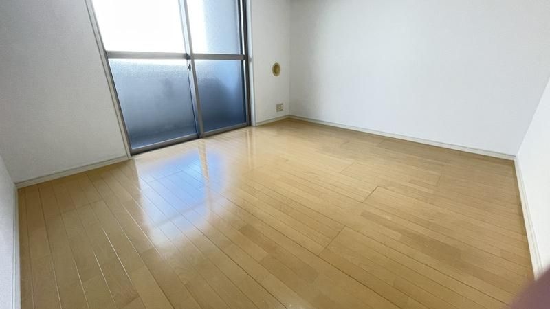 居室・リビング　※別部屋参考写真