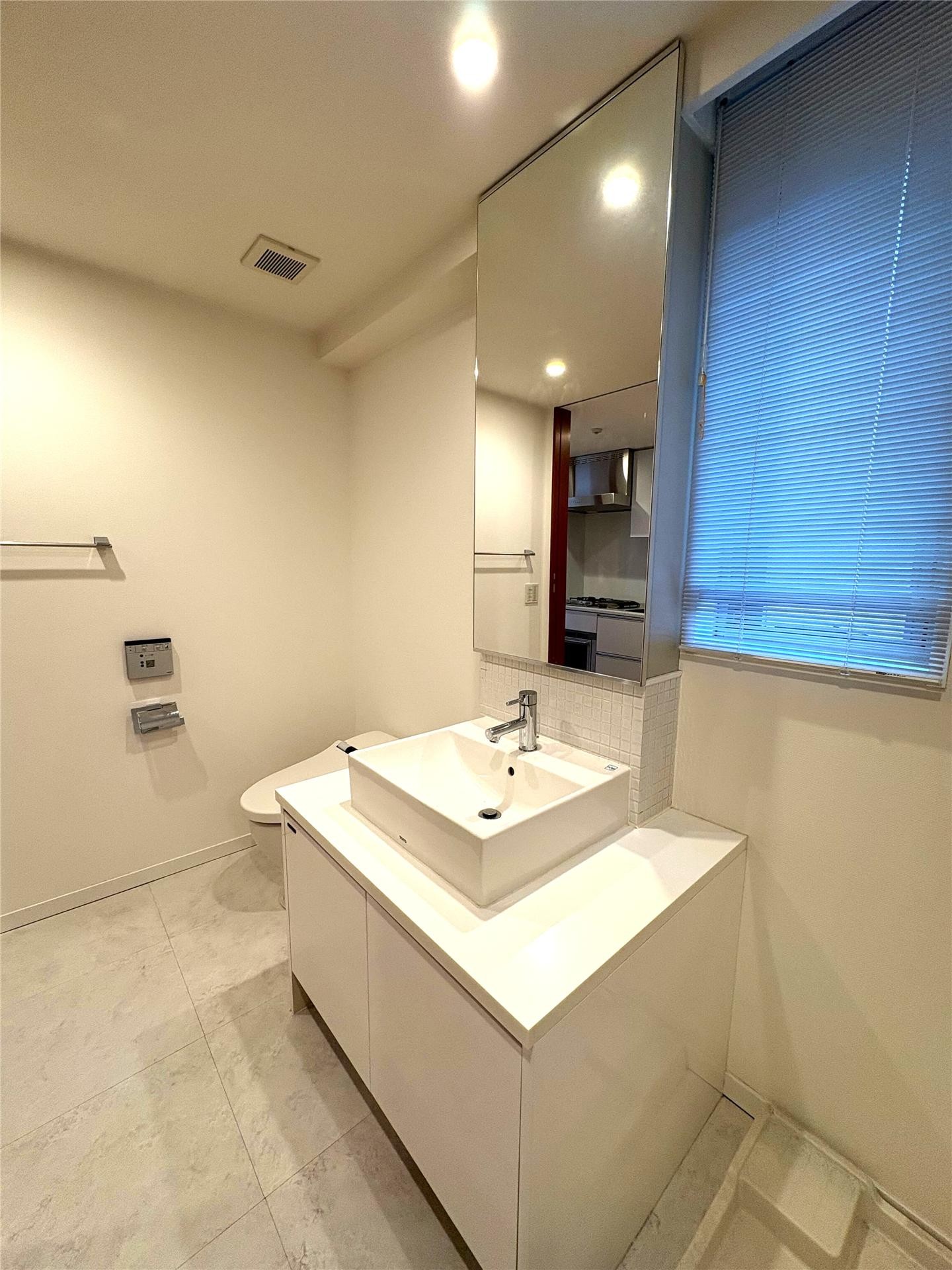 洗面設備　独立洗面台付