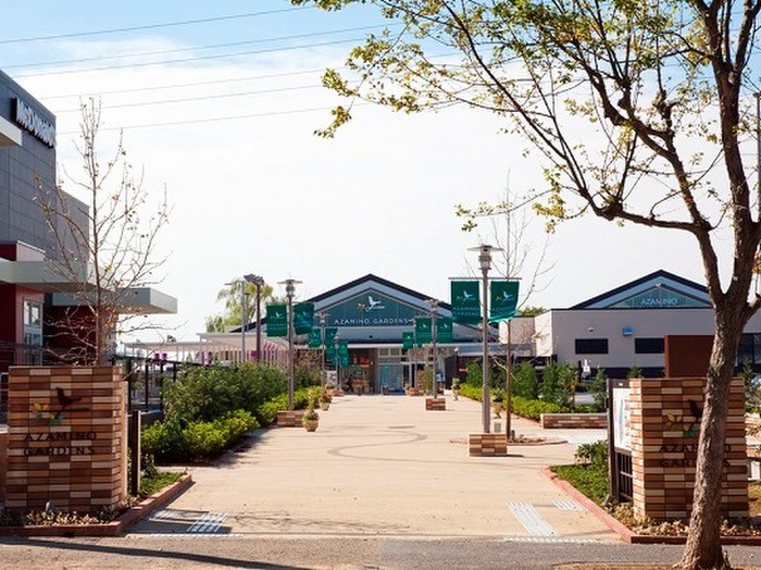 ショッピングセンター　あざみ野ガーデンズ（ショッピングセンター）まで440m