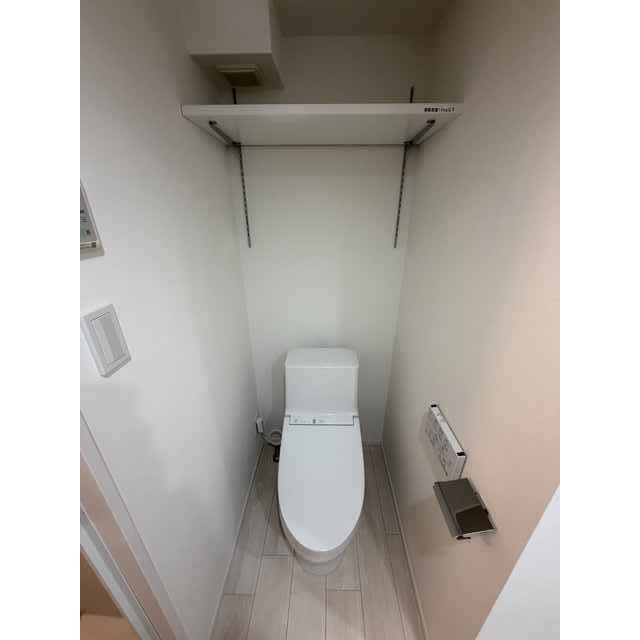 トイレ　落ち着いたトイレです