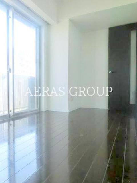 居室・リビング　明るい洋室